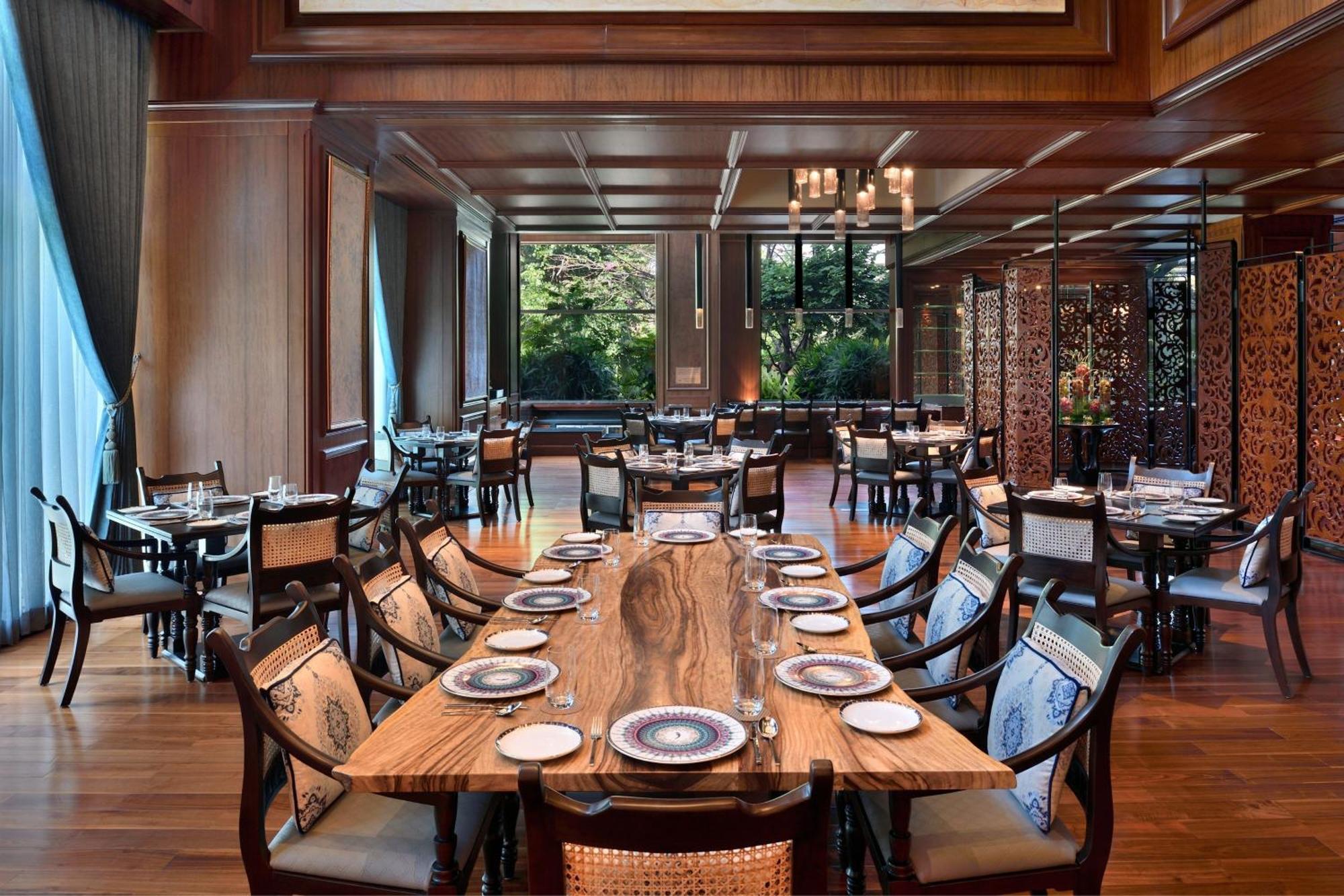 Sheraton Grand Bengaluru Whitefield Hotel & Convention Center Экстерьер фото